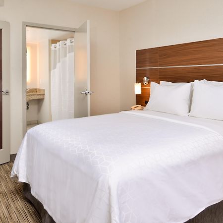 Holiday Inn Express & Suites Buffalo Downtown By Ihg Extérieur photo