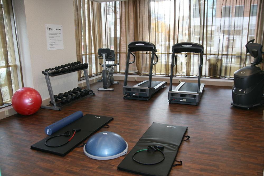 Holiday Inn Express & Suites Buffalo Downtown By Ihg Extérieur photo