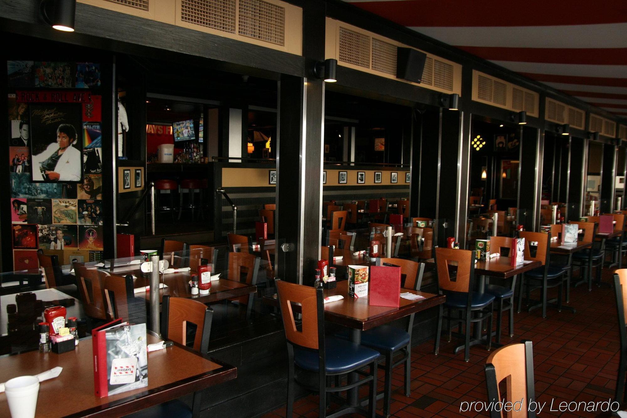Holiday Inn Express & Suites Buffalo Downtown By Ihg Extérieur photo