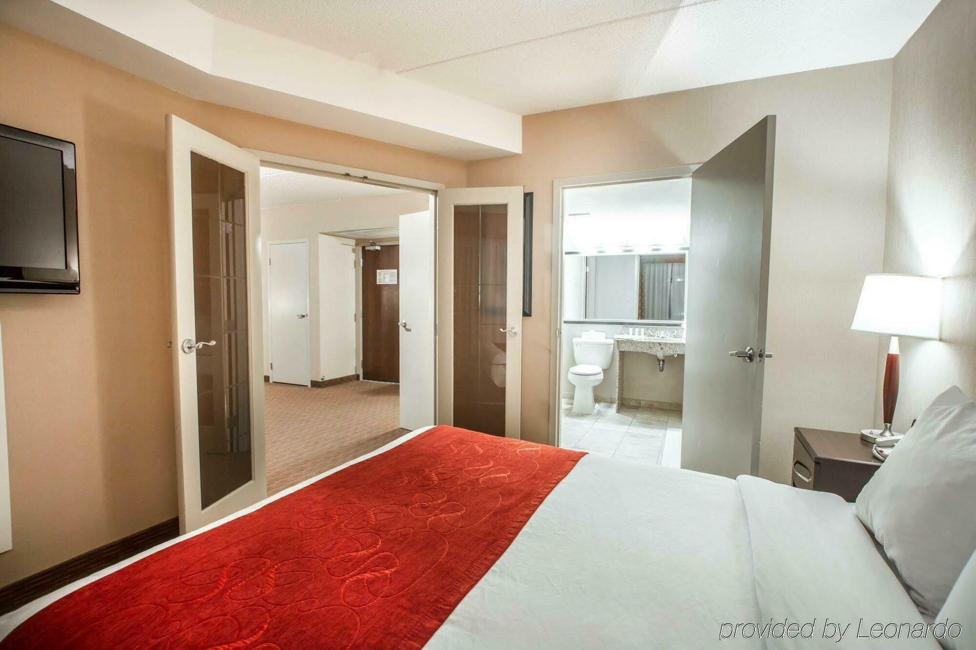 Holiday Inn Express & Suites Buffalo Downtown By Ihg Extérieur photo