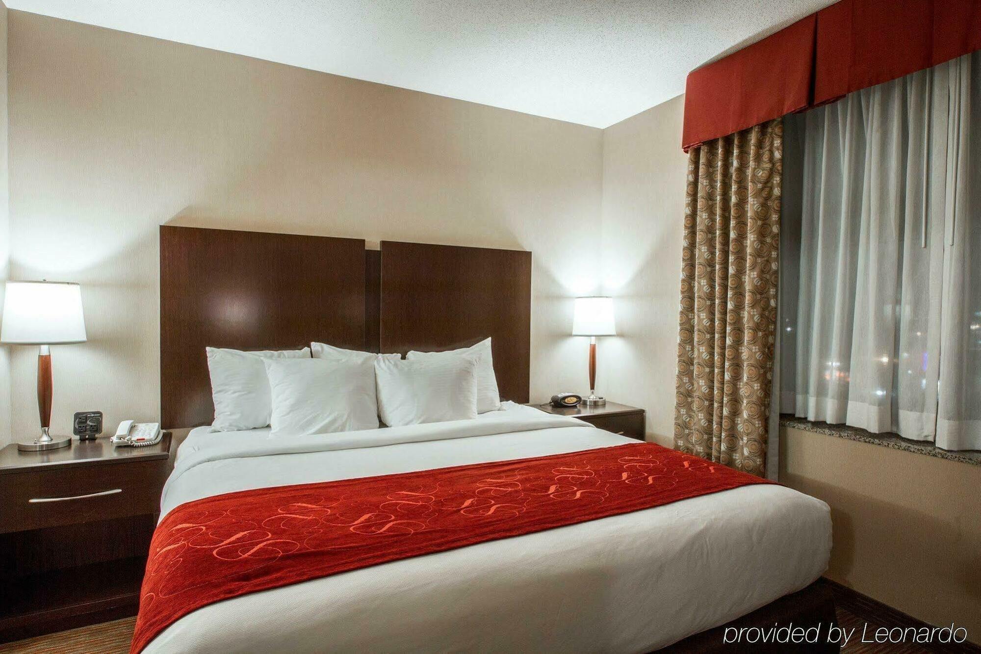 Holiday Inn Express & Suites Buffalo Downtown By Ihg Extérieur photo